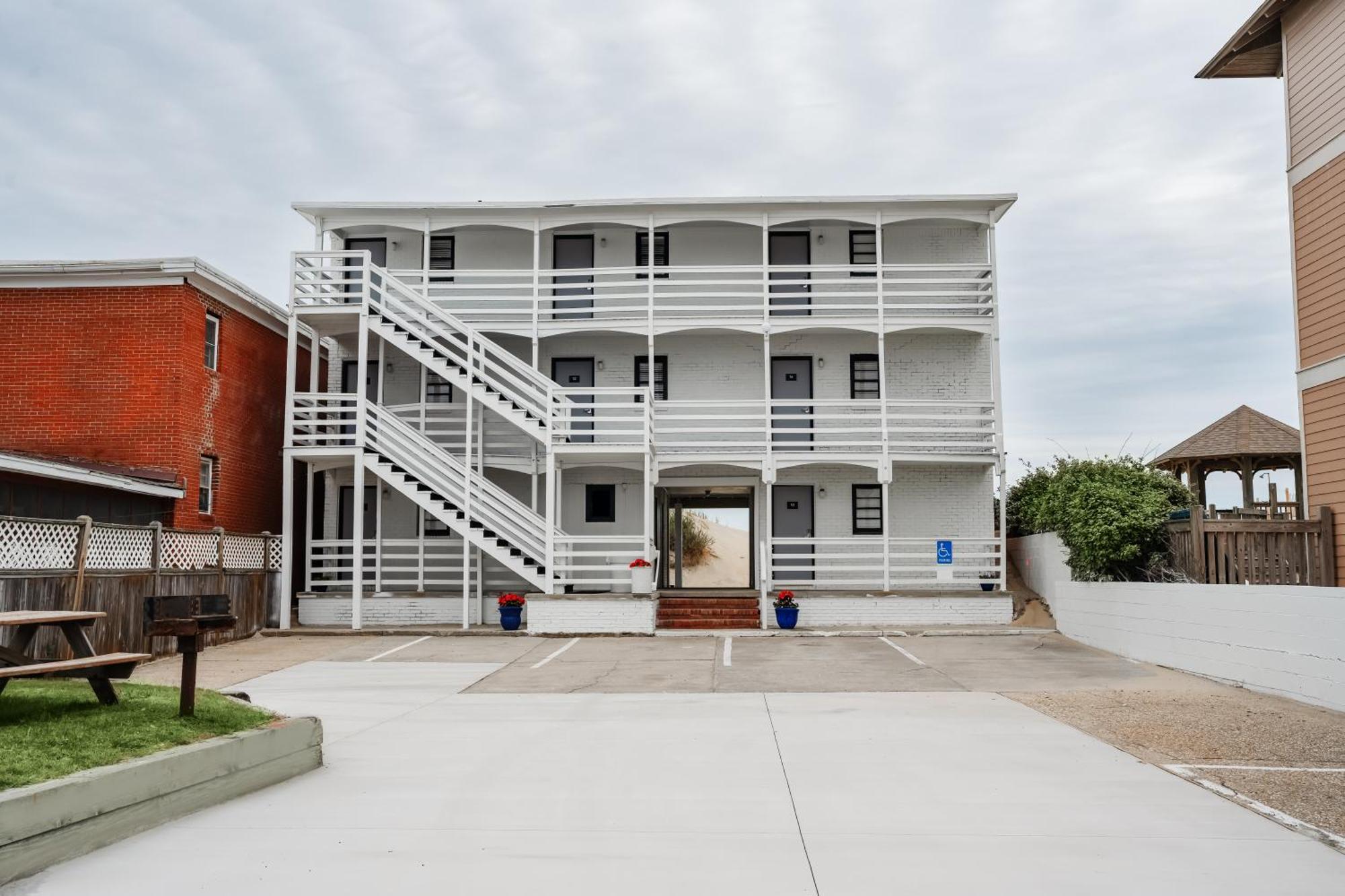 Mia'S Boutique Hotel Nags Head Exteriér fotografie